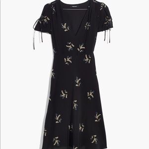 Madewell Silk Poppy Dress in Wild Botanic (black floral) —Size 12